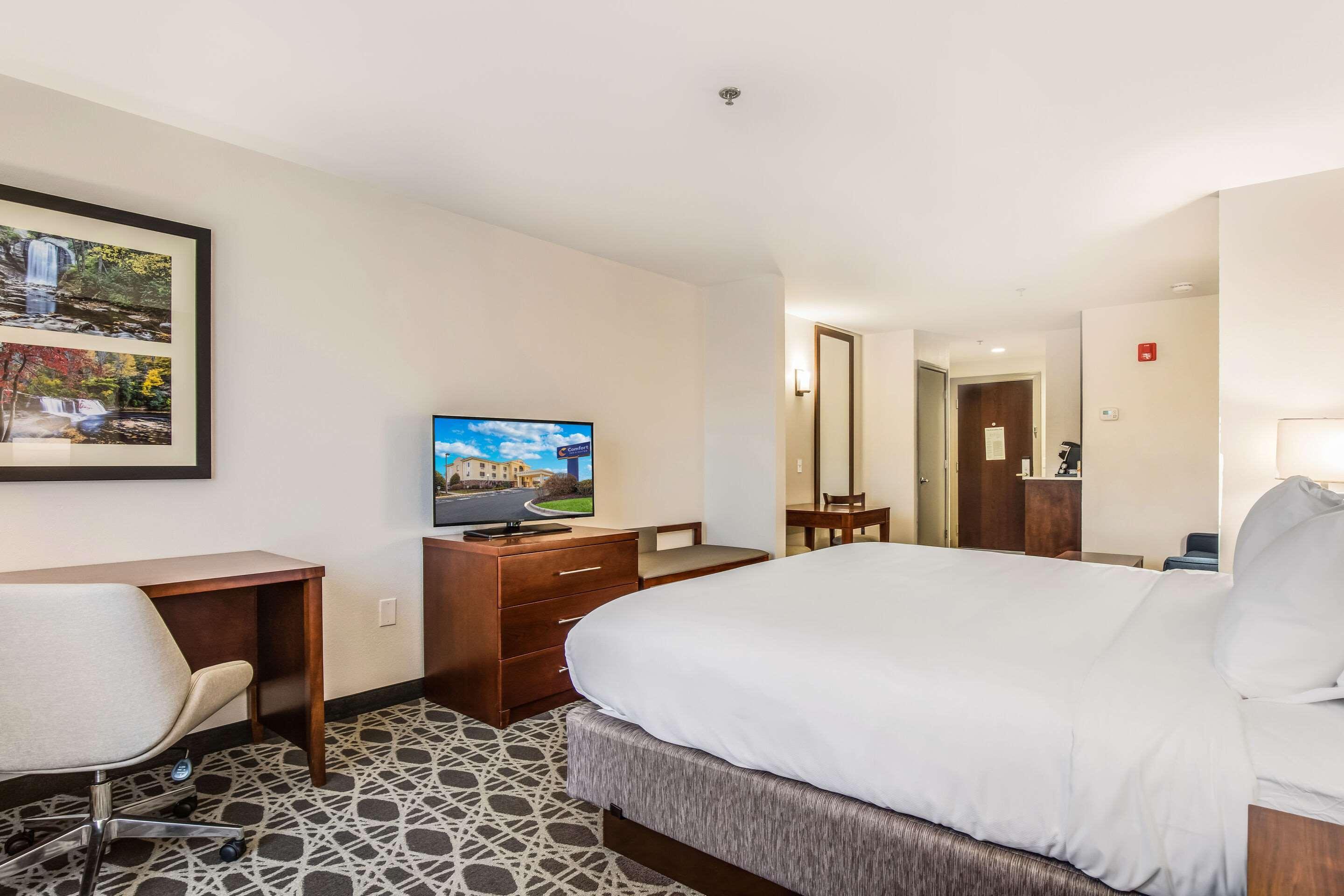 Comfort Inn & Suites Brevard Kültér fotó